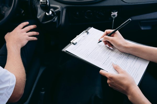 Choisir l'assurance auto : conseils pour faire le bon choix